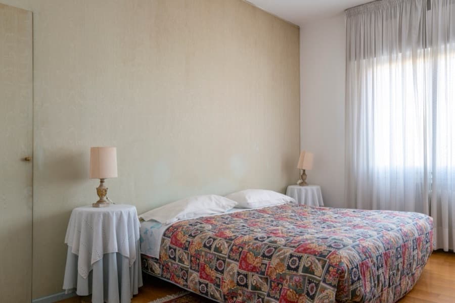 Guest bedroom at Giramondo B&B, Venice